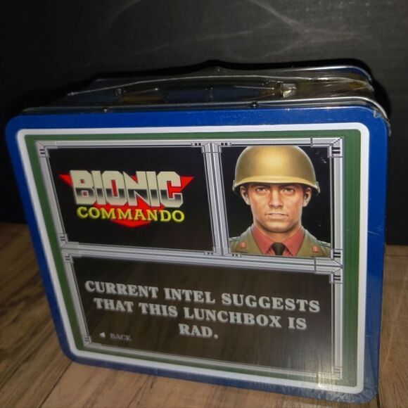 2009 Bionic Commando Sealed Metal Lunch Box Capcom “A New Breed Of Hero” - Picture 6 of 8